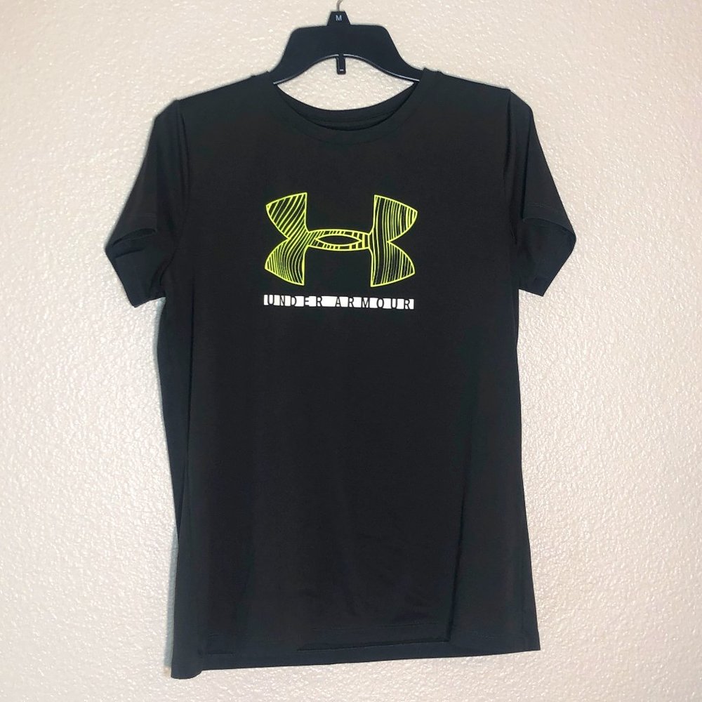 Black Underarmour Tshirt